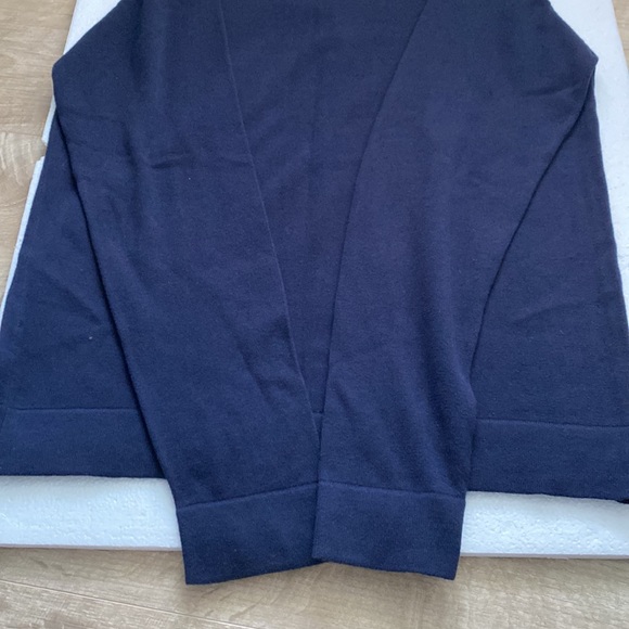 NWT Dark blue Banana Republic women’s long sleeve small cotton sweater - Picture 7 of 7